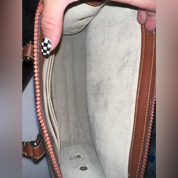 Dooney and Bourke satchel - Picture 8 of 12